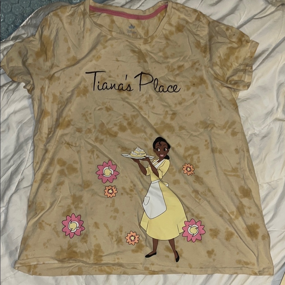 Retired Disney Princess Tiana’s Place Tee Shirt Size Large